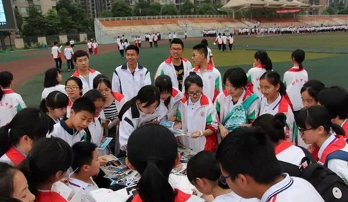 成都樹德中學(xué)國際部(光華校區(qū))社團(tuán)活動