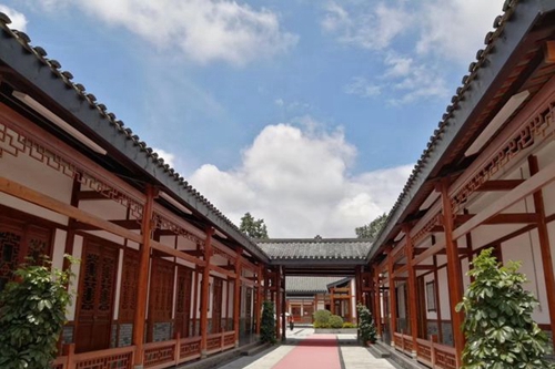 成都綿實外國語學校墨池書院