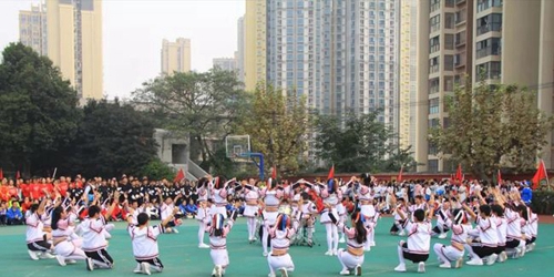 四川師范大學(xué)附屬中學(xué)外國語學(xué)校吉普賽女郎
