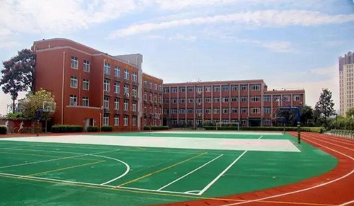 四川師范大學(xué)附屬中學(xué)外國語學(xué)校教學(xué)樓、綜合樓全景