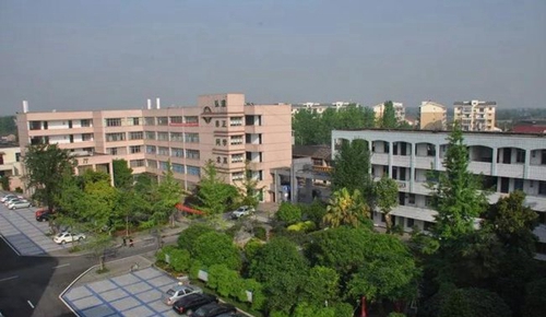 四川省邛崍市高埂中學(xué)實(shí)驗(yàn)、科技樓