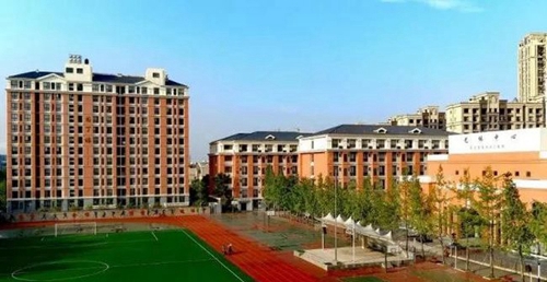 北大成都附屬實驗學(xué)校校園風(fēng)貌