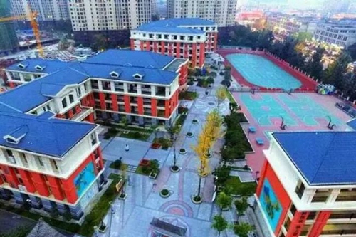 北大成都附屬實驗學(xué)校校園俯拍