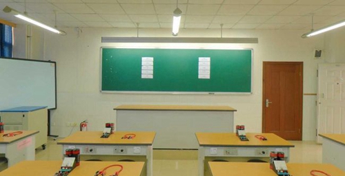 成都大學附屬中學物理實驗室