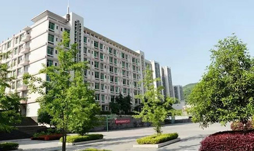 萬州國本中學學校環(huán)境