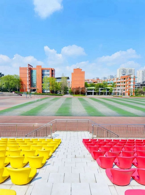 四川師范大學(xué)附屬中學(xué)運(yùn)動(dòng)場看臺(tái)