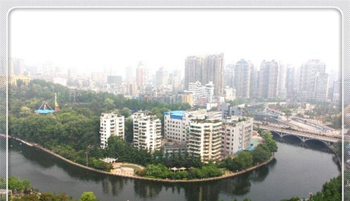 貴州省實驗中學(xué)校園環(huán)境