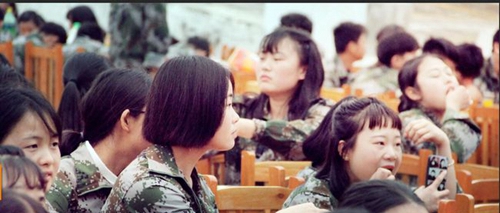貴陽(yáng)市工業(yè)職業(yè)學(xué)校晚會(huì)6