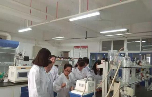 貴陽(yáng)市工業(yè)職業(yè)學(xué)校制藥專業(yè)