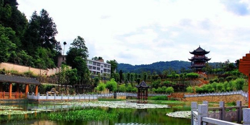 貴州甕安中學(xué)校園環(huán)境