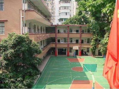 學(xué)校操場