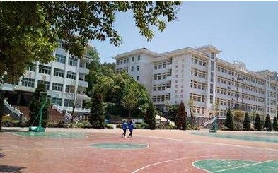 貴陽精工科技學校操場