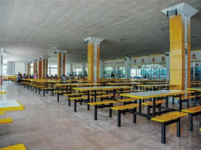 貴陽現(xiàn)代裝備制造技工學校食堂