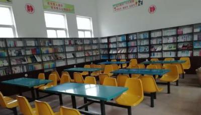 羅甸中等職業(yè)學校閱覽室