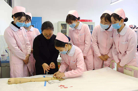 徐州工程機(jī)械技師學(xué)院2022年報(bào)名條件、招生要求、招生對(duì)象