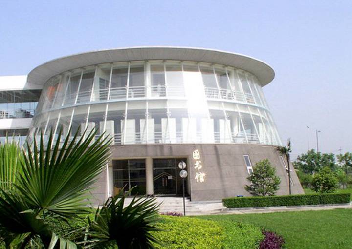 成都職業(yè)技術學院圖書館