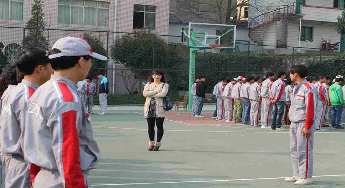 學(xué)校環(huán)境