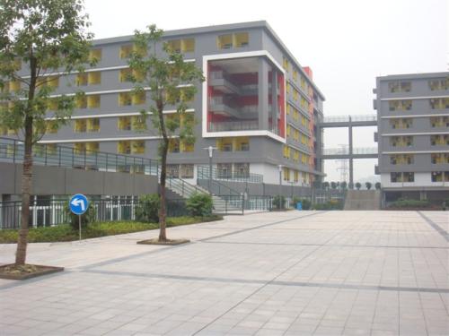 重慶市商務(wù)學(xué)校3+2分段制2019年招生計劃