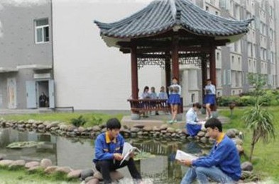 校園