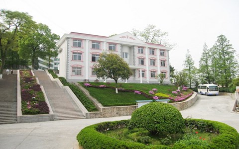 重慶市九龍坡職業(yè)教育中心旅游服務(wù)與管理專業(yè)介紹