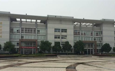 新會(huì)李文達(dá)中學(xué)2023年排名