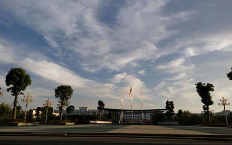 廣州番禺職業(yè)技術(shù)學(xué)院學(xué)校好不好