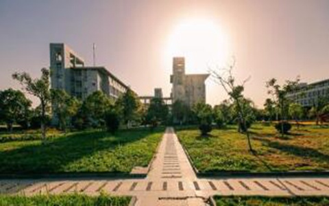 四平職業(yè)大學模具設計與制造專業(yè)好不好?發(fā)展前景怎樣