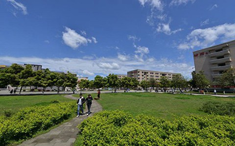 2023年成都信息技術(shù)學校招生辦聯(lián)系電話