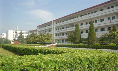 貴州科技工程職業(yè)學(xué)院汽車維修與運營工程介紹