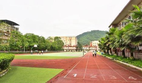 皖北經(jīng)濟(jì)技術(shù)學(xué)校美發(fā)與形象設(shè)計(jì)專業(yè)介紹