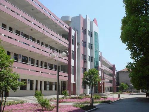 福建對外經(jīng)濟(jì)貿(mào)易職業(yè)技術(shù)學(xué)院證券與期貨專業(yè)招生介紹