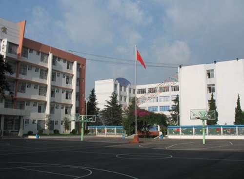 石家莊機(jī)電職業(yè)中專航空空乘直升機(jī)專業(yè)就業(yè)方向