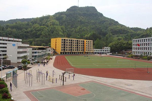 廊坊航空職業(yè)技術(shù)學(xué)院航空直升機(jī)專業(yè)介紹