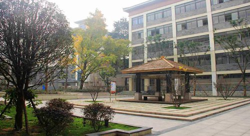 廈門2023金融數(shù)學(xué)專業(yè)適合男生學(xué)嗎 前景怎么樣