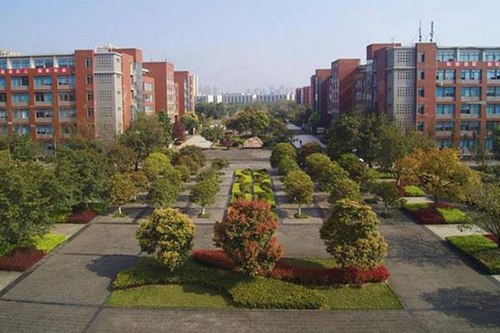 石家莊航空經(jīng)貿(mào)學(xué)校航空直升機(jī)專(zhuān)業(yè)介紹