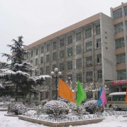濟南商貿(mào)學(xué)校
