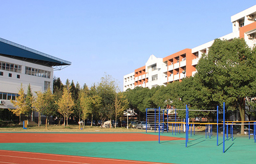 四川紅光化工廠(chǎng)子弟中學(xué)