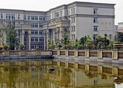 長順中等職業(yè)學校2025年報名學費多少錢